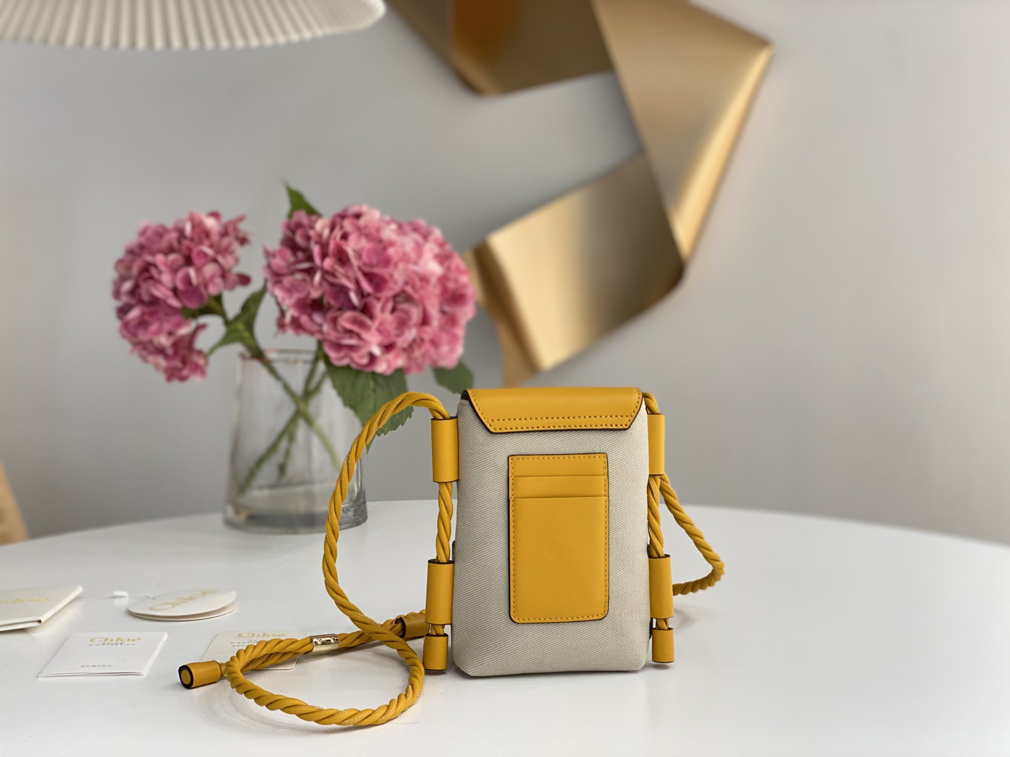 Chloé Key Phone Pouch in Yellow - Replicabags.is - Image 9