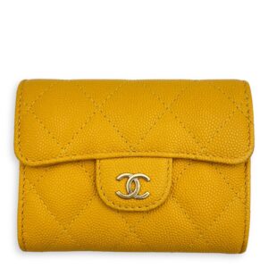 Classic XL Yellow Card Holder in Caviar Leather, Gold hardware
