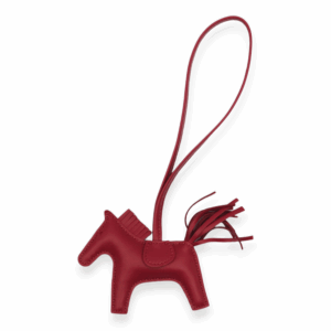 Rodeo PM Rubis Charm in Milo