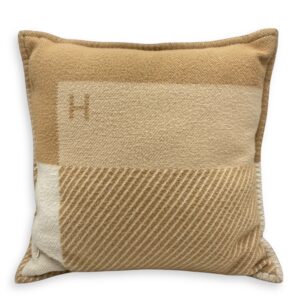 H Riviera Pillow Sable Homeware
