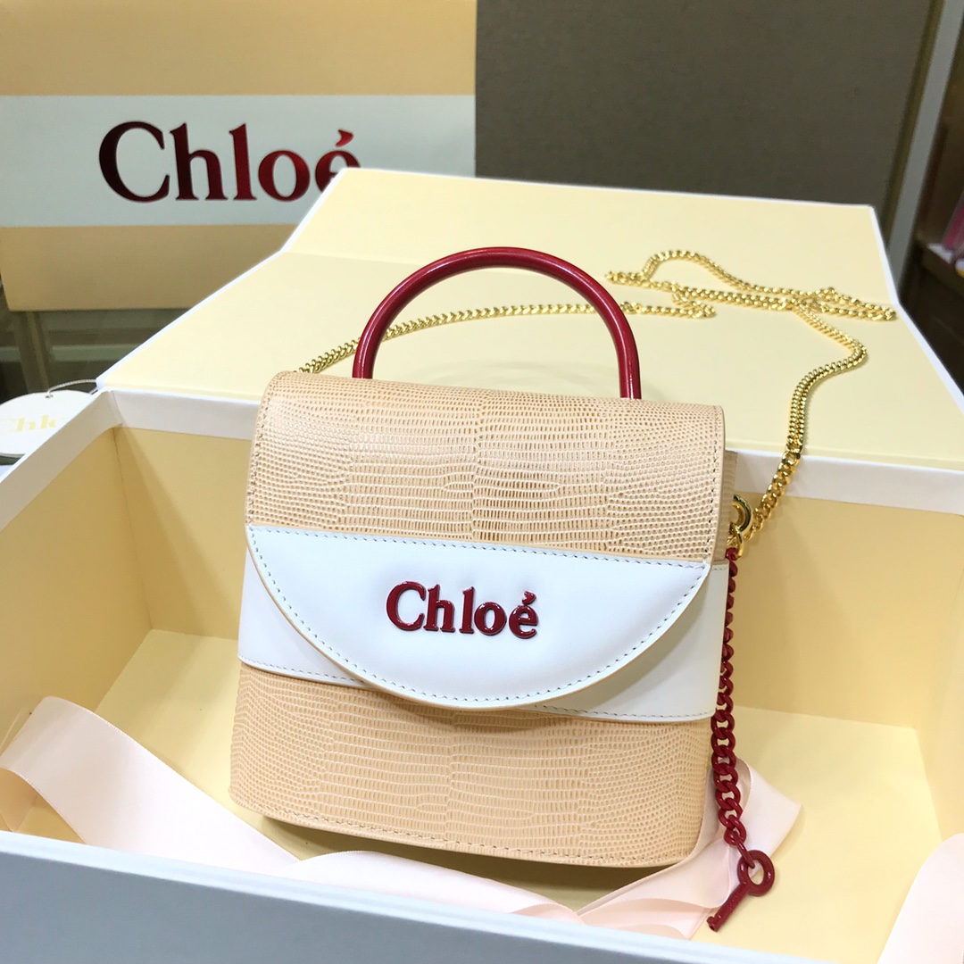 Chloé Small Aby Lock Bag - ReplicaBags.is - Image 3