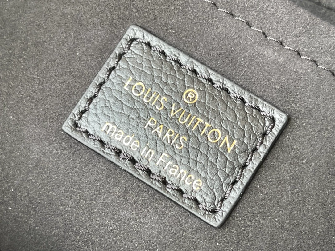 Bagatelle Monogram Empreinte Leather Bag - LB309 - Image 8