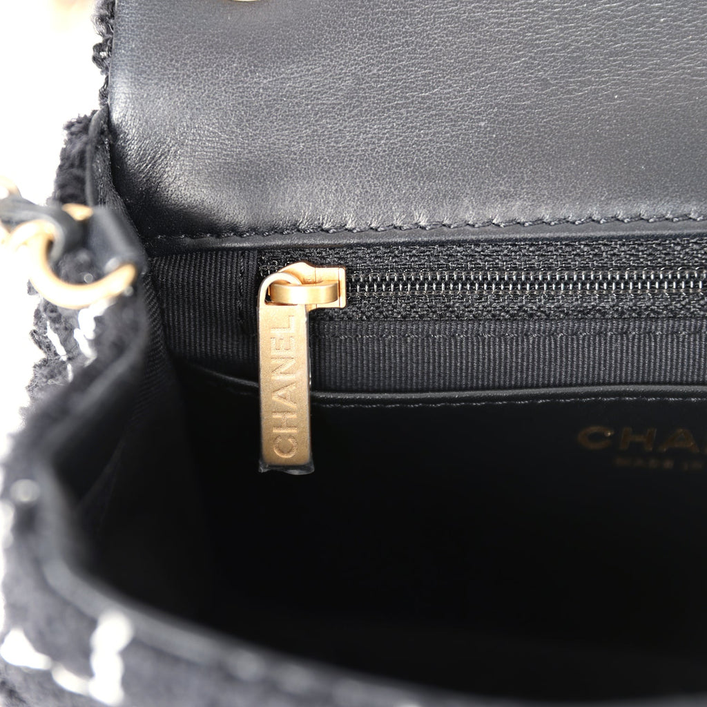 Chanel Mini Pearl Crush Square Flap Bag White and Black Tweed Antique Gold Hardware - Image 11