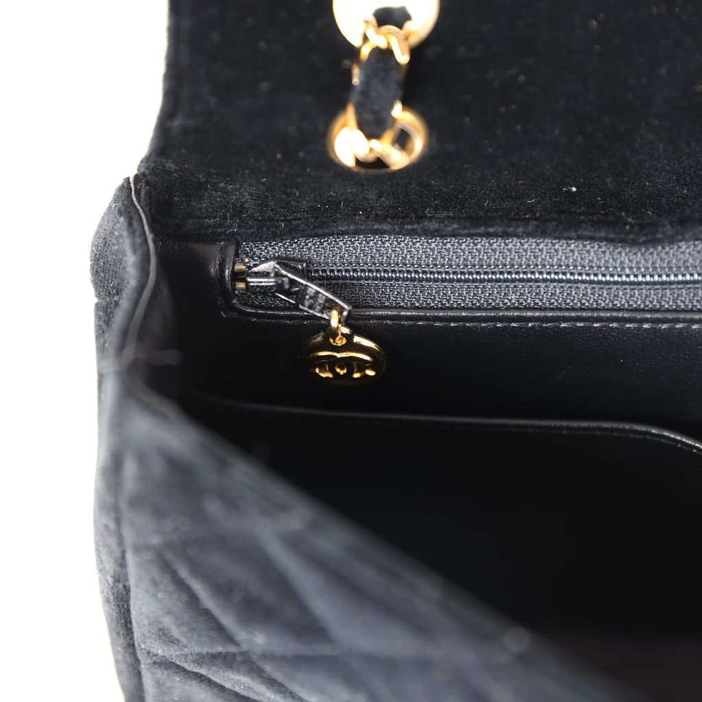 Vintage Chanel Medium Single Flap Bag with Magazine Holder Black Velvet Gold Hardware - Image 13