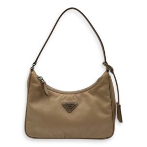 Re-Edition 2005 Shoulder Bag Beige in Re-Nylon, Silver hardware