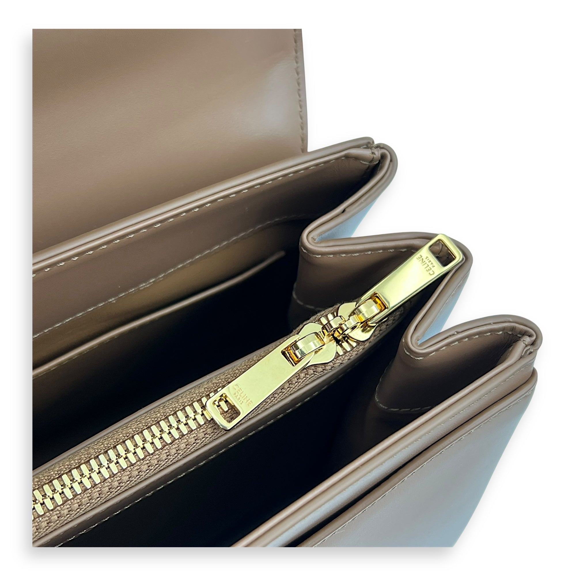 16 Top Handle Bag Brown in Calfskin, Gold hardware - Image 9