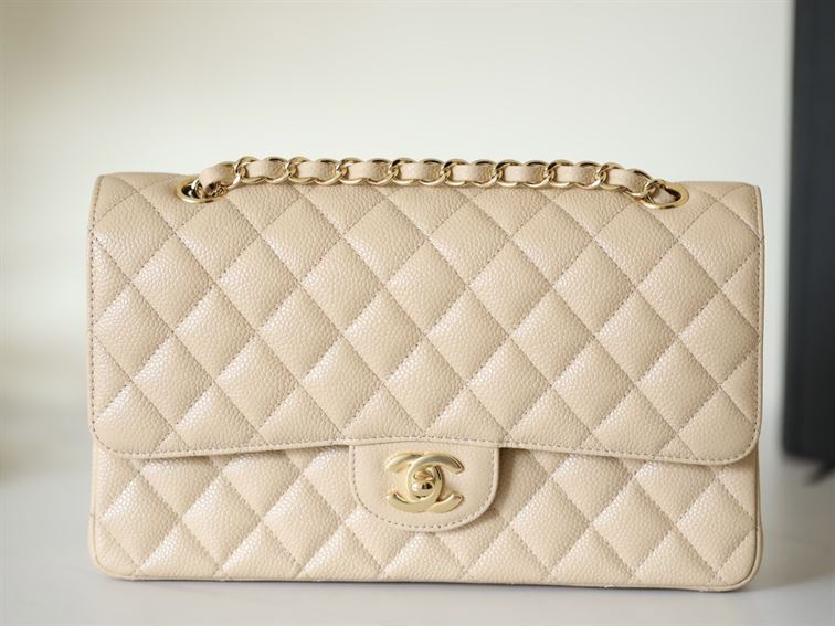 Chanel Classic Medium Caviar Flap Beige - Image 3