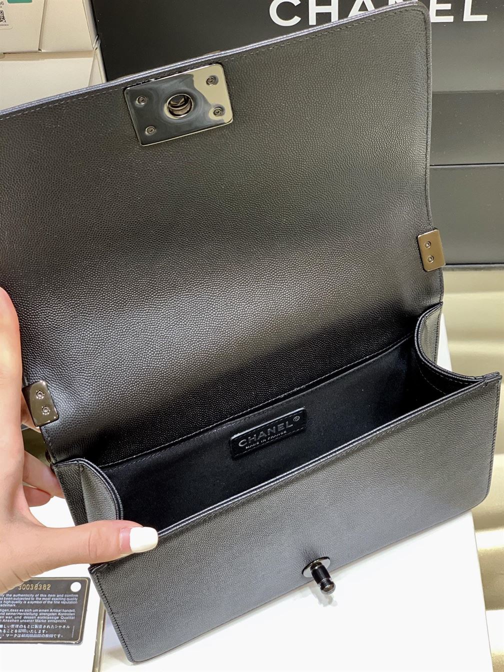 Chanel Medium Boy Bag Black Caviar Antique - Image 8