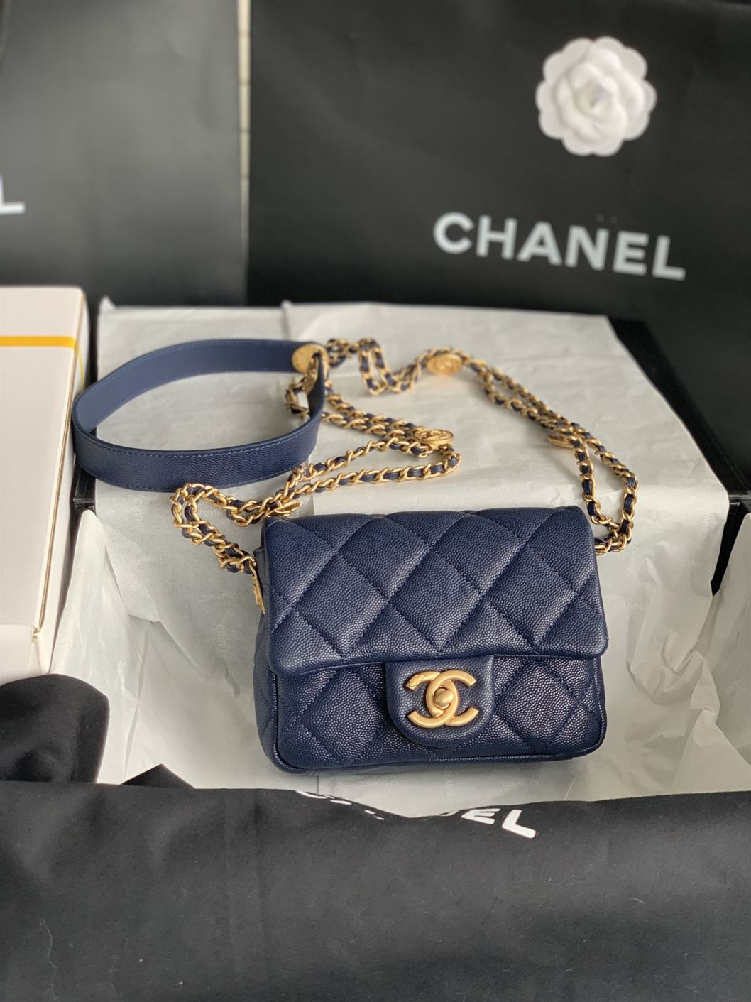 Chanel Mini Flap Bag Navy Blue Shiny Calfskin - Image 4