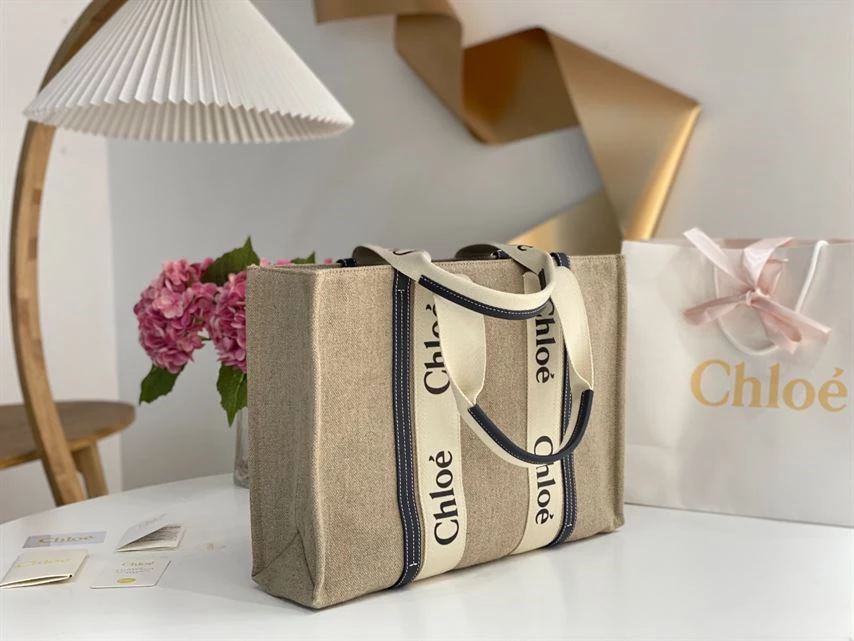 Chloé Large Woody Tote Bag - MB033 - Image 5