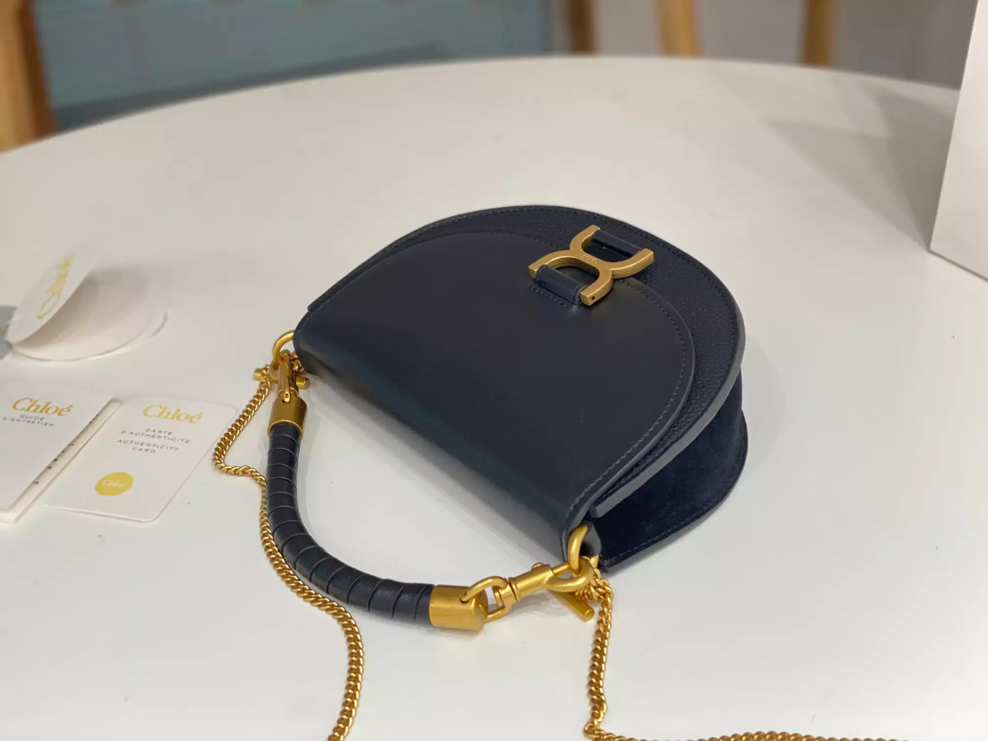 Chloé Marcie Chain Flap Bag in Black - Repbags.ru - Image 5