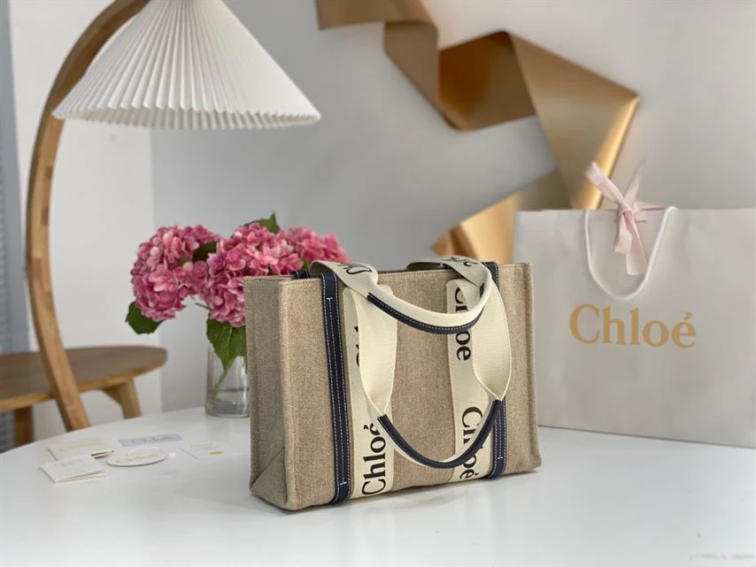 Chloé Medium Woody Tote Bag - MB006 - Image 8