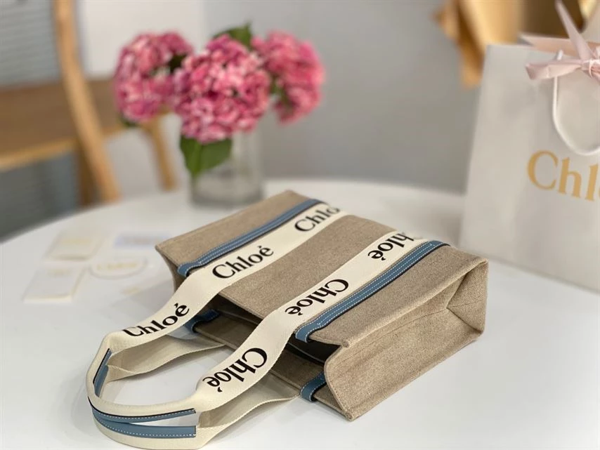 Chloé Medium Woody Tote Bag - MB008 - Image 9