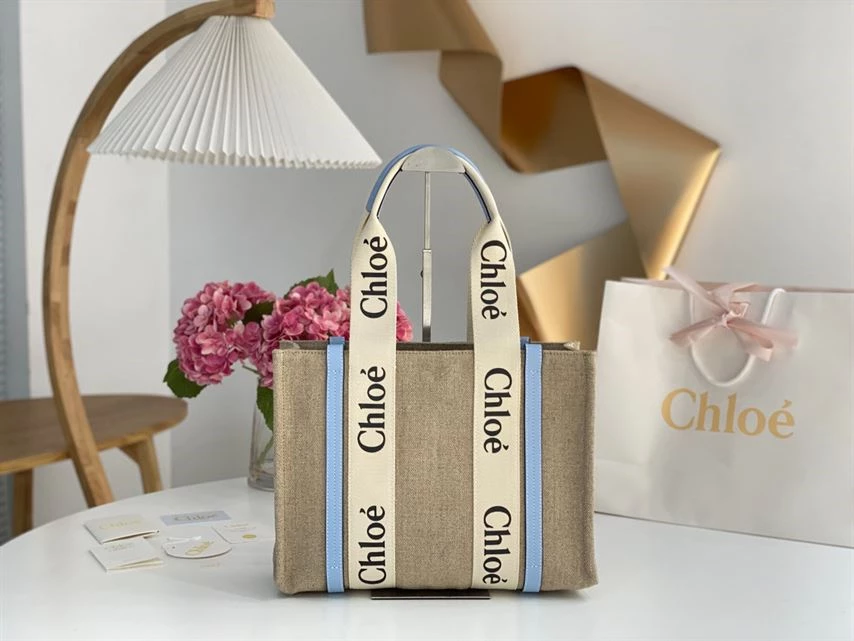 Chloé Medium Woody Tote Bag - MB009 - Image 3