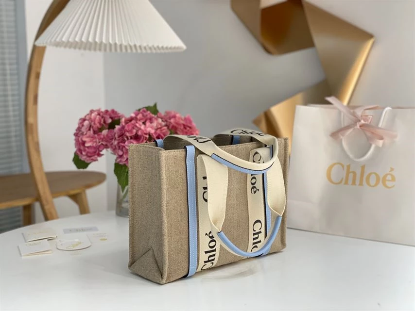 Chloé Medium Woody Tote Bag - MB009 - Image 10