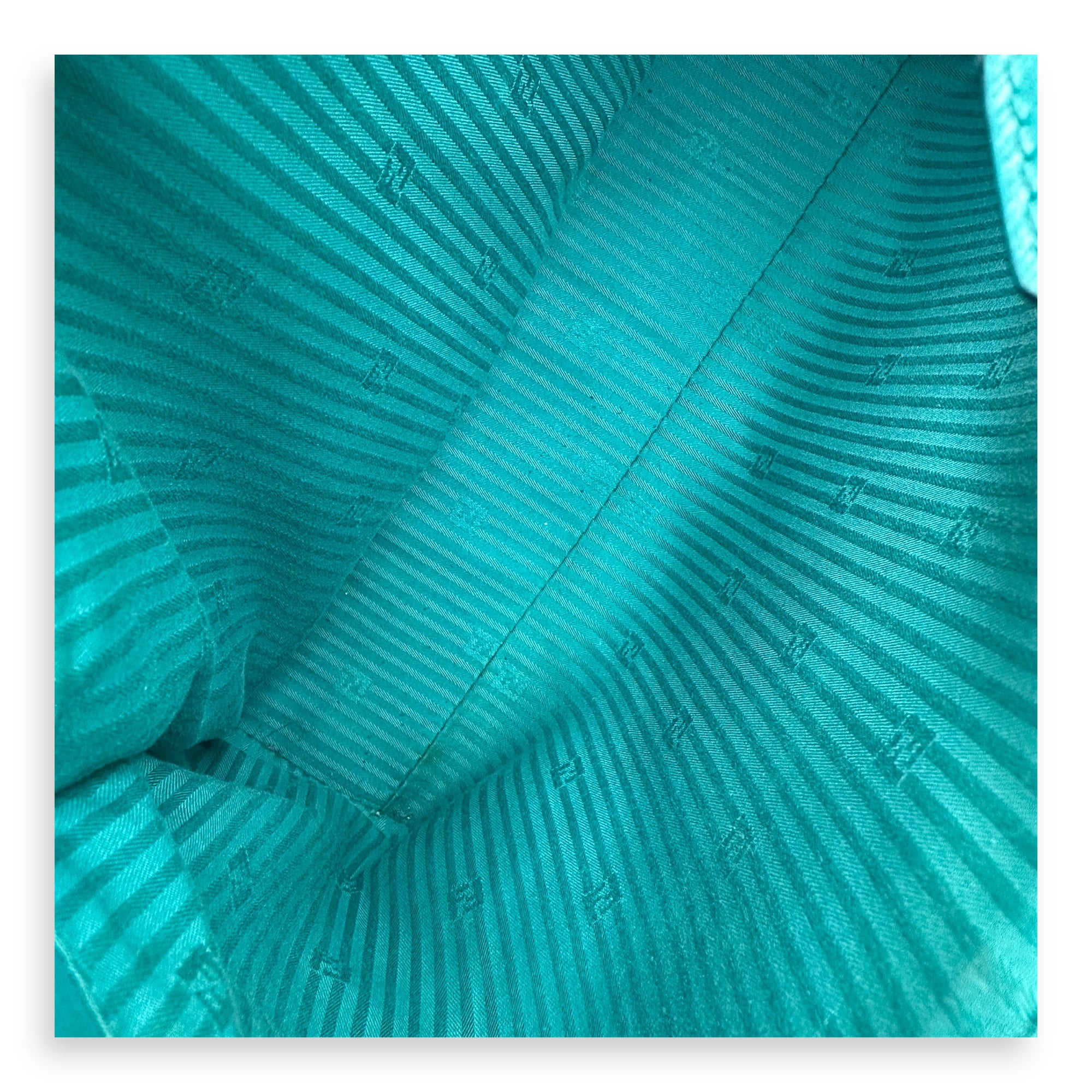 2 jours Top Handle Bag Medium Blue in Calfskin, Silver hardware - Image 9