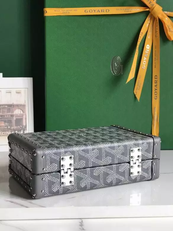 Goyard Minaudière Trunk Bag - Repbags.ru - Image 8