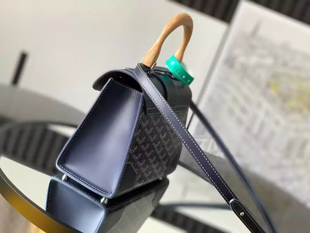 Goyard Saigon Structuré Mini Bag - Repbags.ru - Image 4