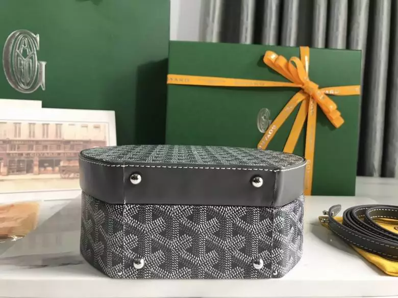 Goyard The Alto Hatbox Trunk Bag - Repbags.ru - Image 11