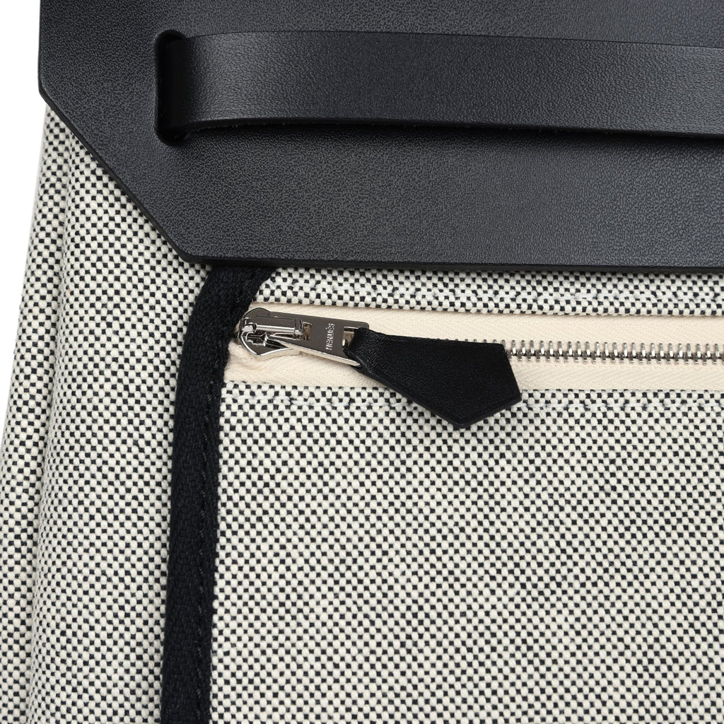 Hermes Herbag Zip 31 PM Hobnailed Black and Ecru Printed H Plume Canvas and Vache Hunter Palladium Hardware - Image 13