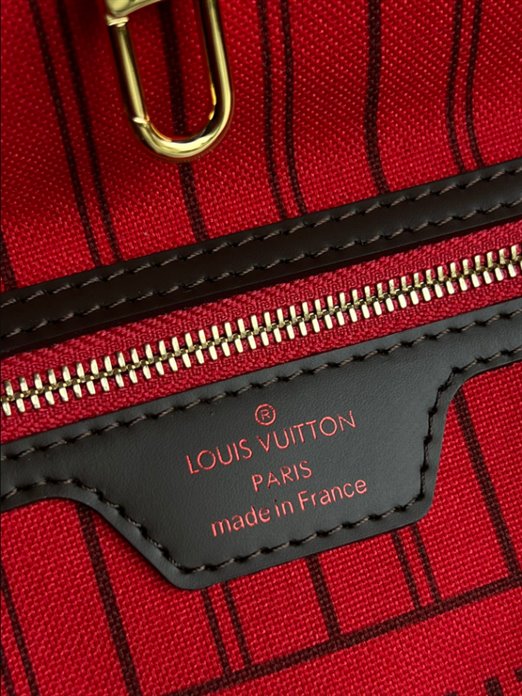 LV x YK Neverfull MM Tote Bag - Image 6