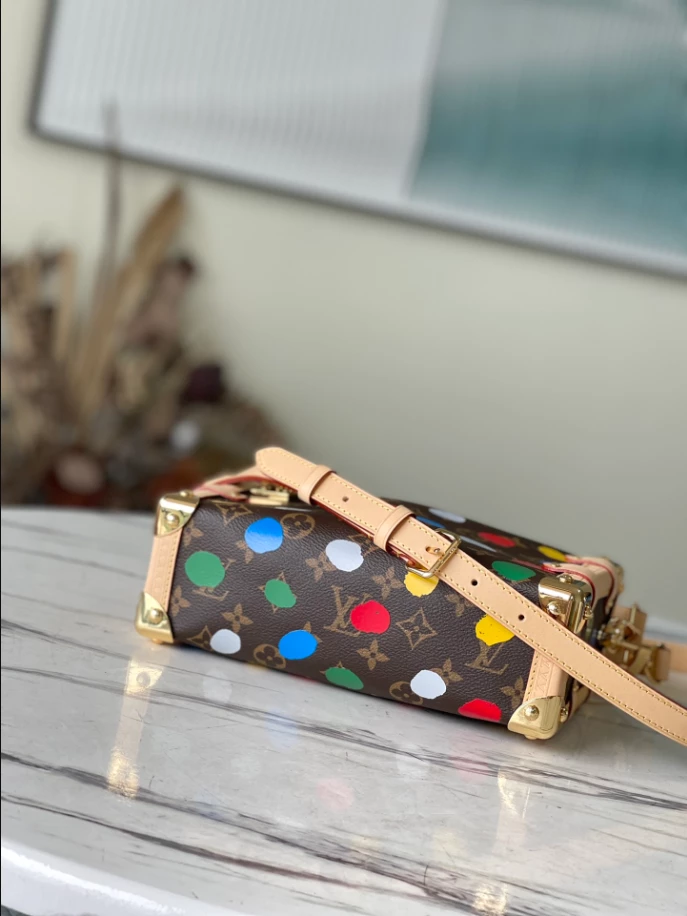 LV x YK Side Trunk Monogram Canvas - LB296 - Image 10