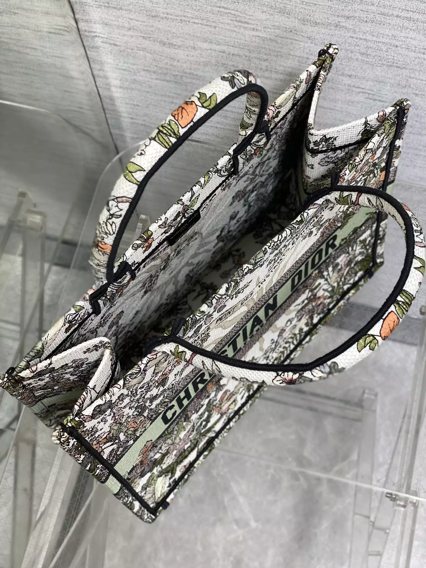 Dior Book Tote Ecru Multicolor Dior 4 Saisons - Repbags.ru - Image 10