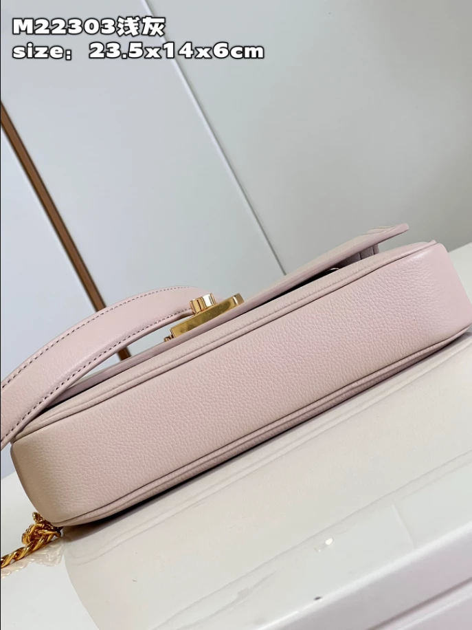 LockMe Chain Bag East West - LB244 - Image 6