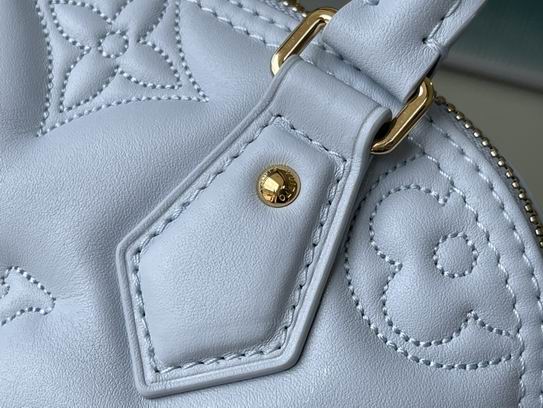 Louis Vuitton Alma BB Bleu Glacier Quilted - Image 9