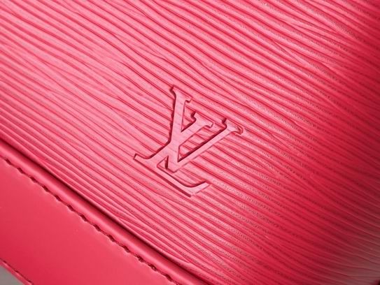Louis Vuitton Alma BB Dragon Fruit - Image 10