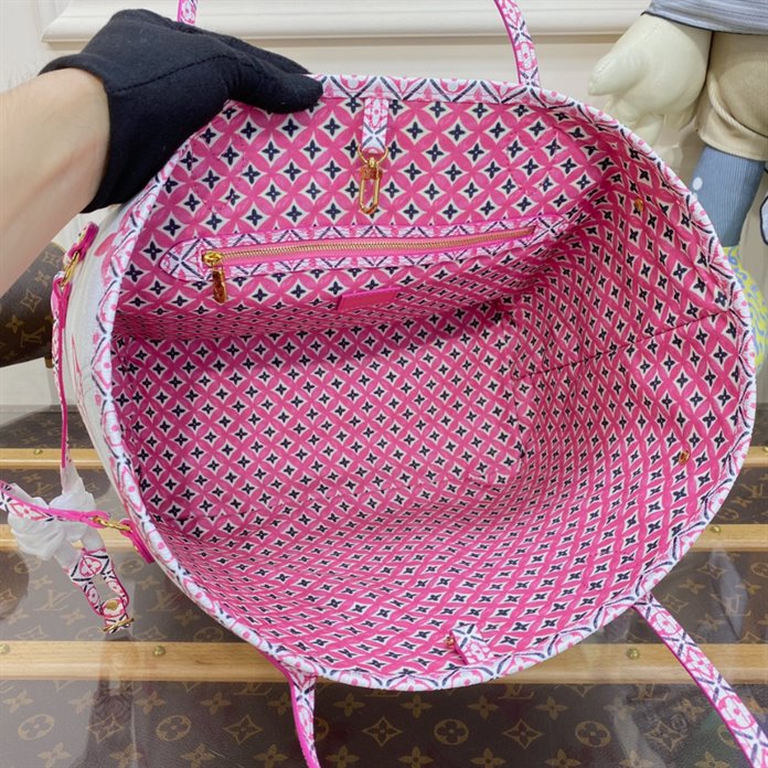 Louis Vuitton Neverfull MM Tote Bag - Image 7