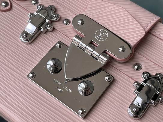 Louis Vuitton Petite Malle Pink Pearlescent - Image 10