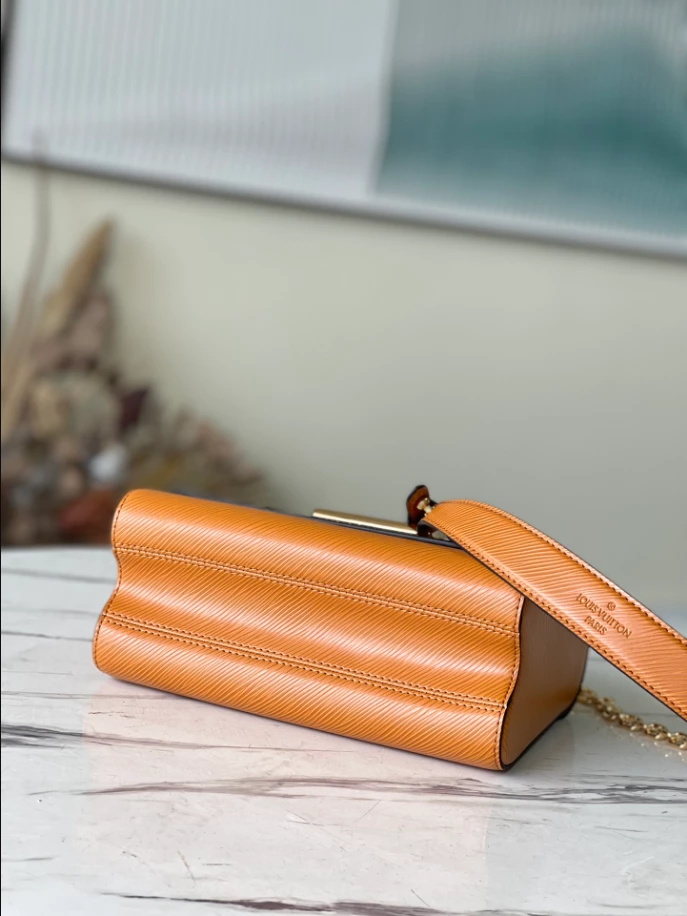 Louis Vuitton Twist MM Bag - LB258 - Image 7