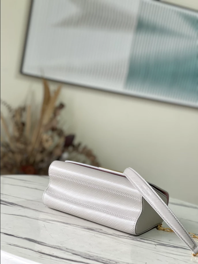 Louis Vuitton Twist MM Epi Leather Bag - LB264 - Image 5