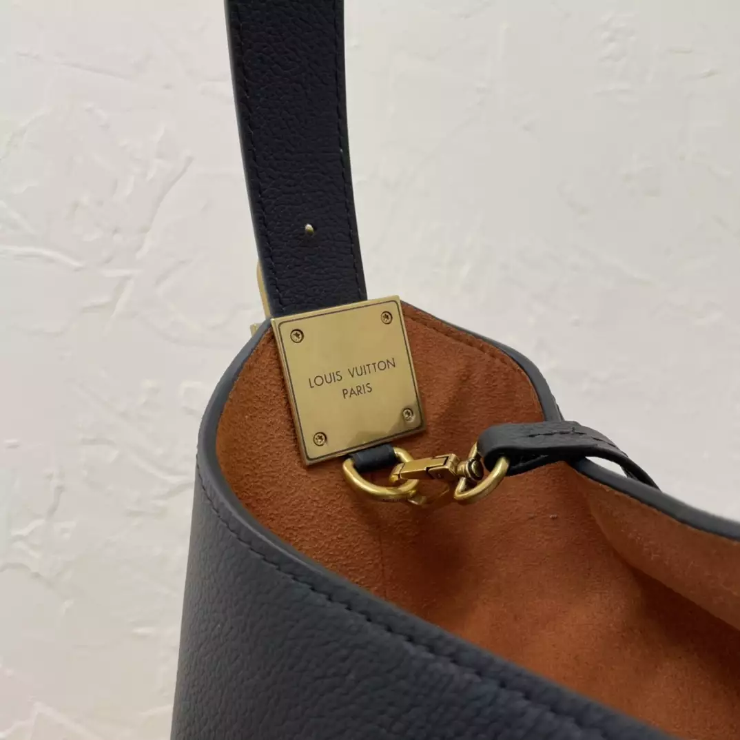 Low Key Hobo MM Black Grained Calfskin - Repbags.ru - Image 9