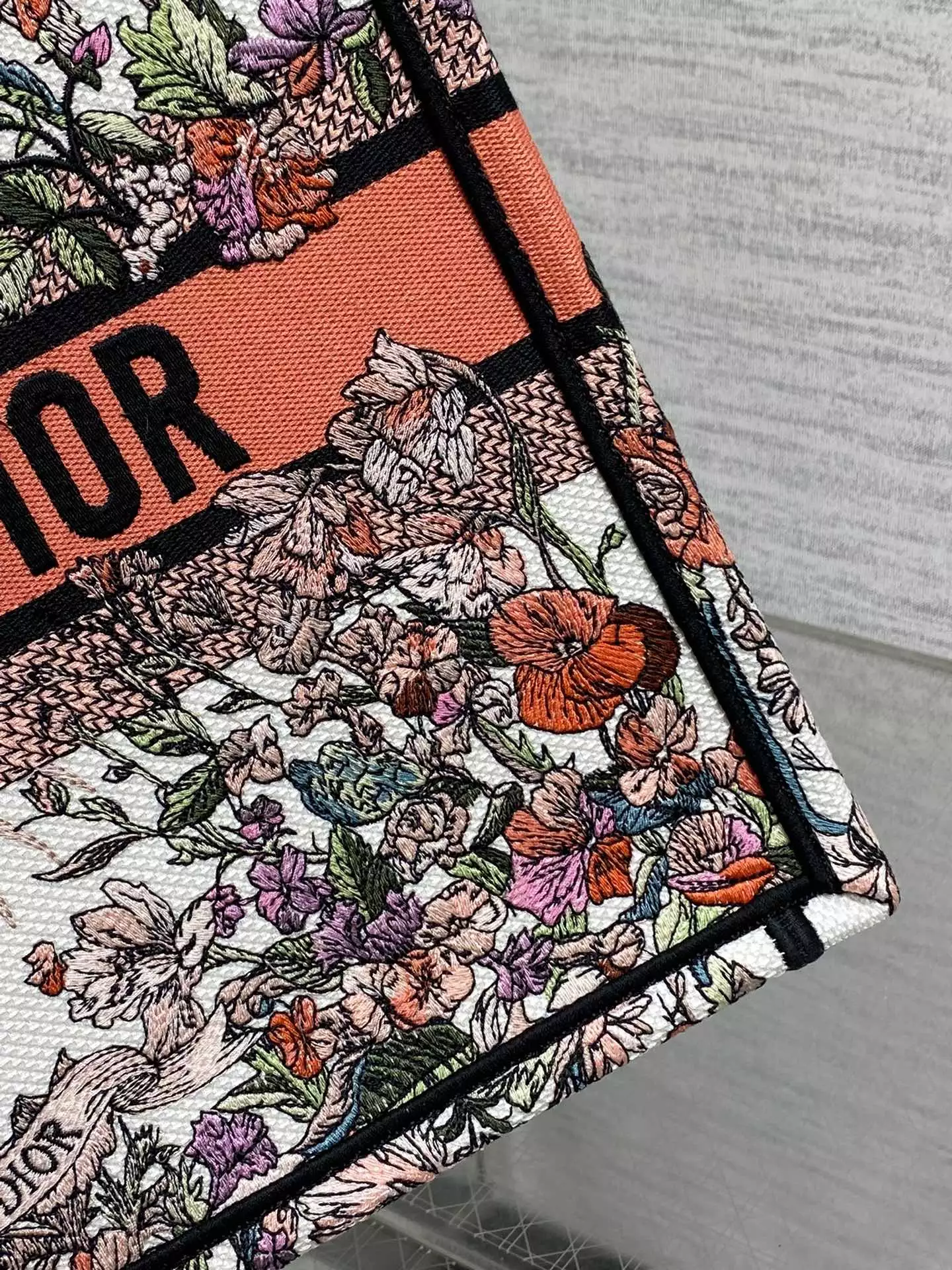 Dior Book Tote Ecru Multicolor Dior 4 Saisons - Repbags.ru - Image 5