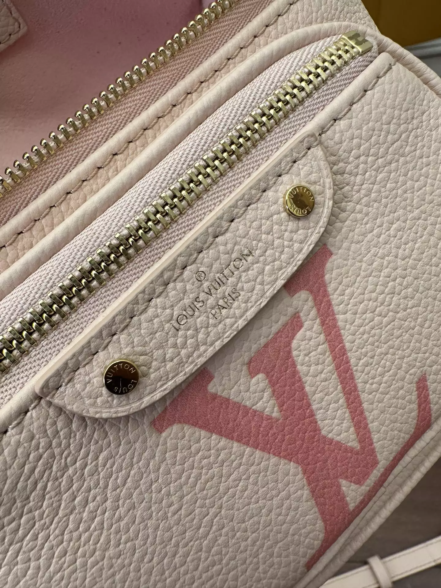 Mini Bumbag Monogram Empreinte Gradient Pink Leather - Repbags.ru - Image 8