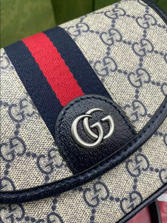 Ophidia GG mini shoulder bag in beige and ebony GG Supreme - Image 5