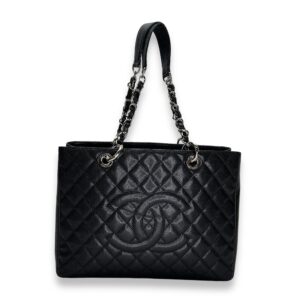GST Black Shoulder Bag in Caviar Leather, Silver hardware