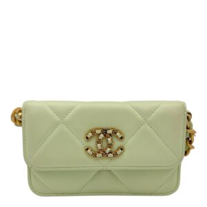 C19 Wallet On Chain Green in Lambskin, Mixed hardware