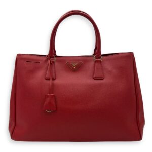 Galleria Top Handle Bag Red in Saffiano Leather, Gold hardware