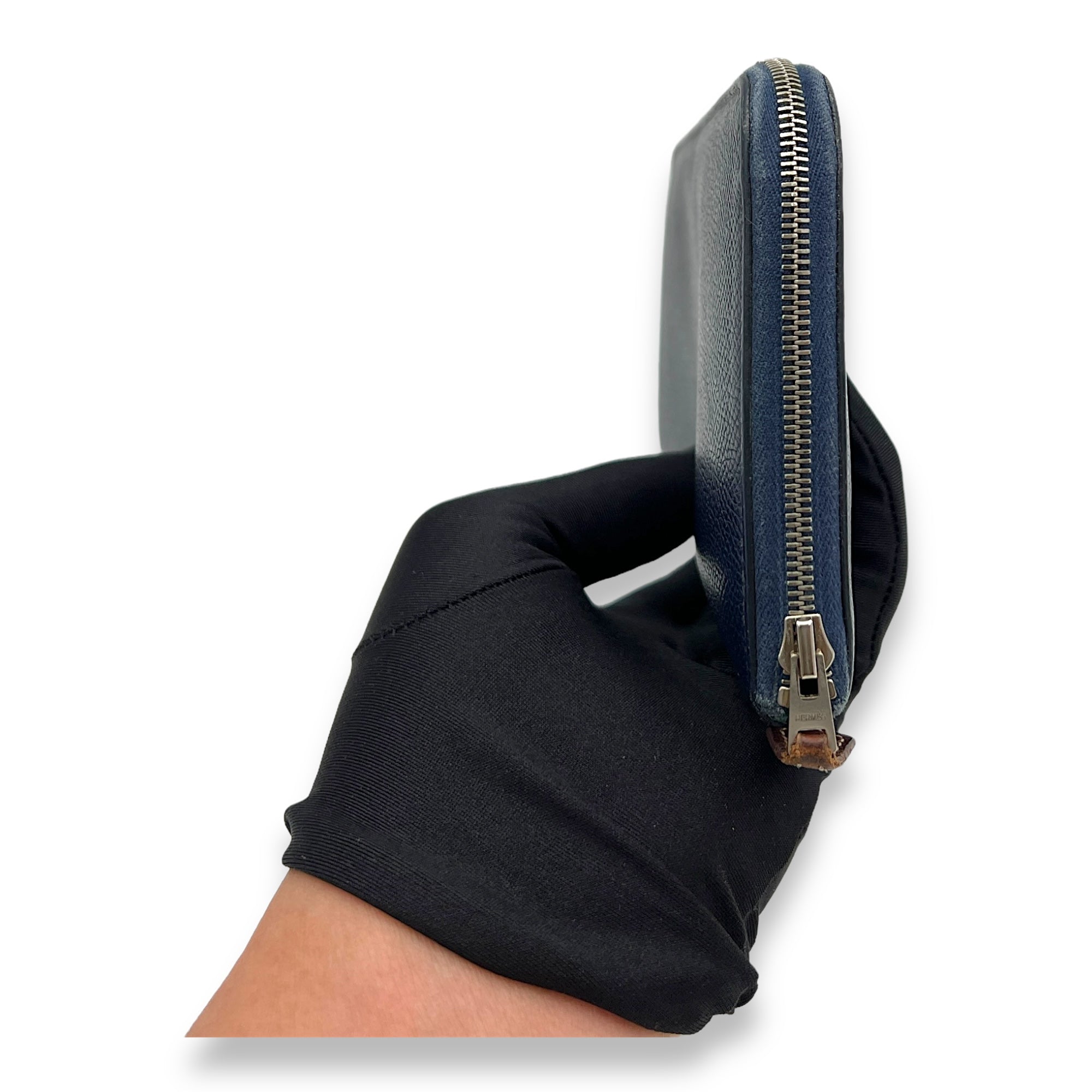 Silk In Long Blue in Epsom, Palladium hardware - Image 4