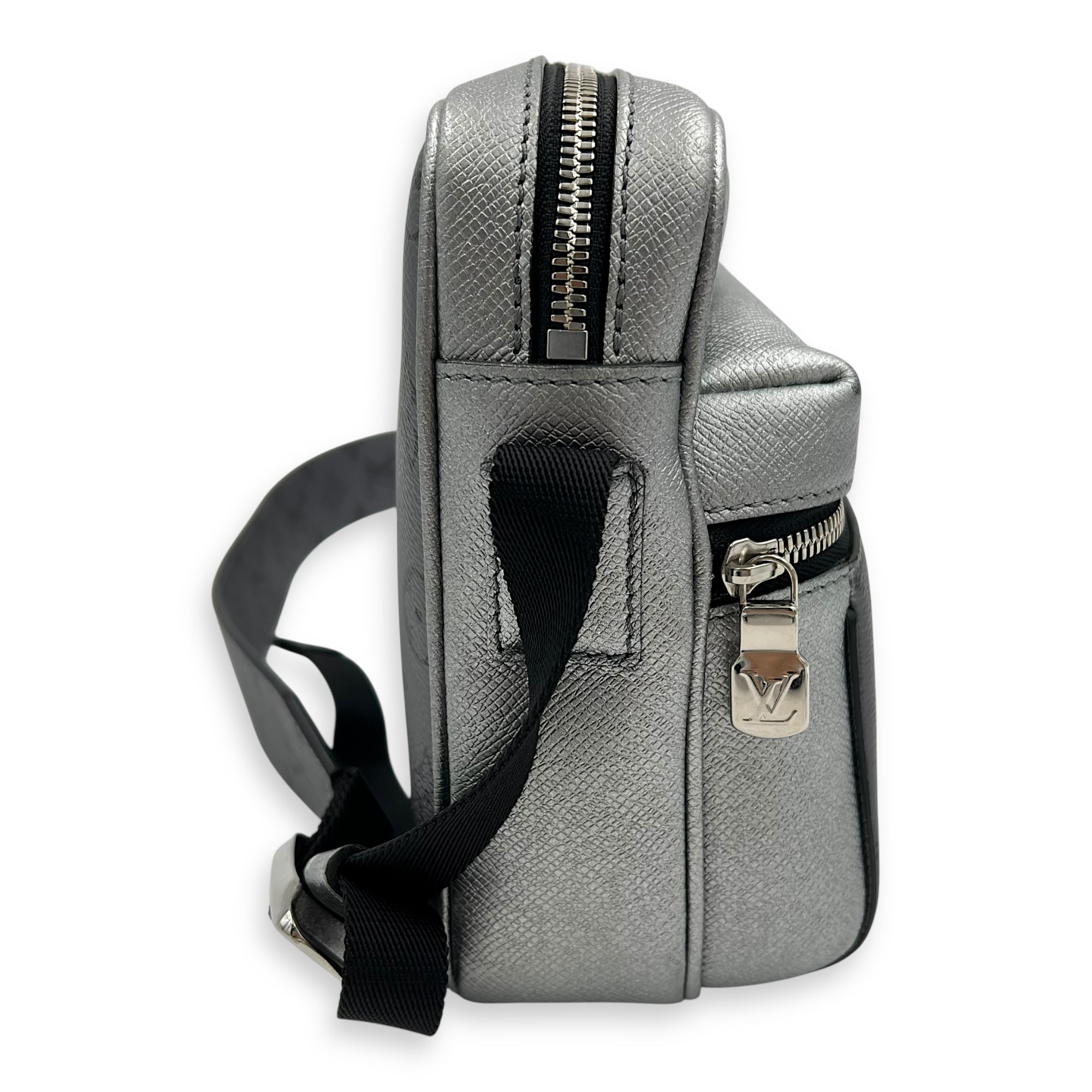 Logo Silver Messenger in Monogram Coated Canvas, Silver hardware - Image 5