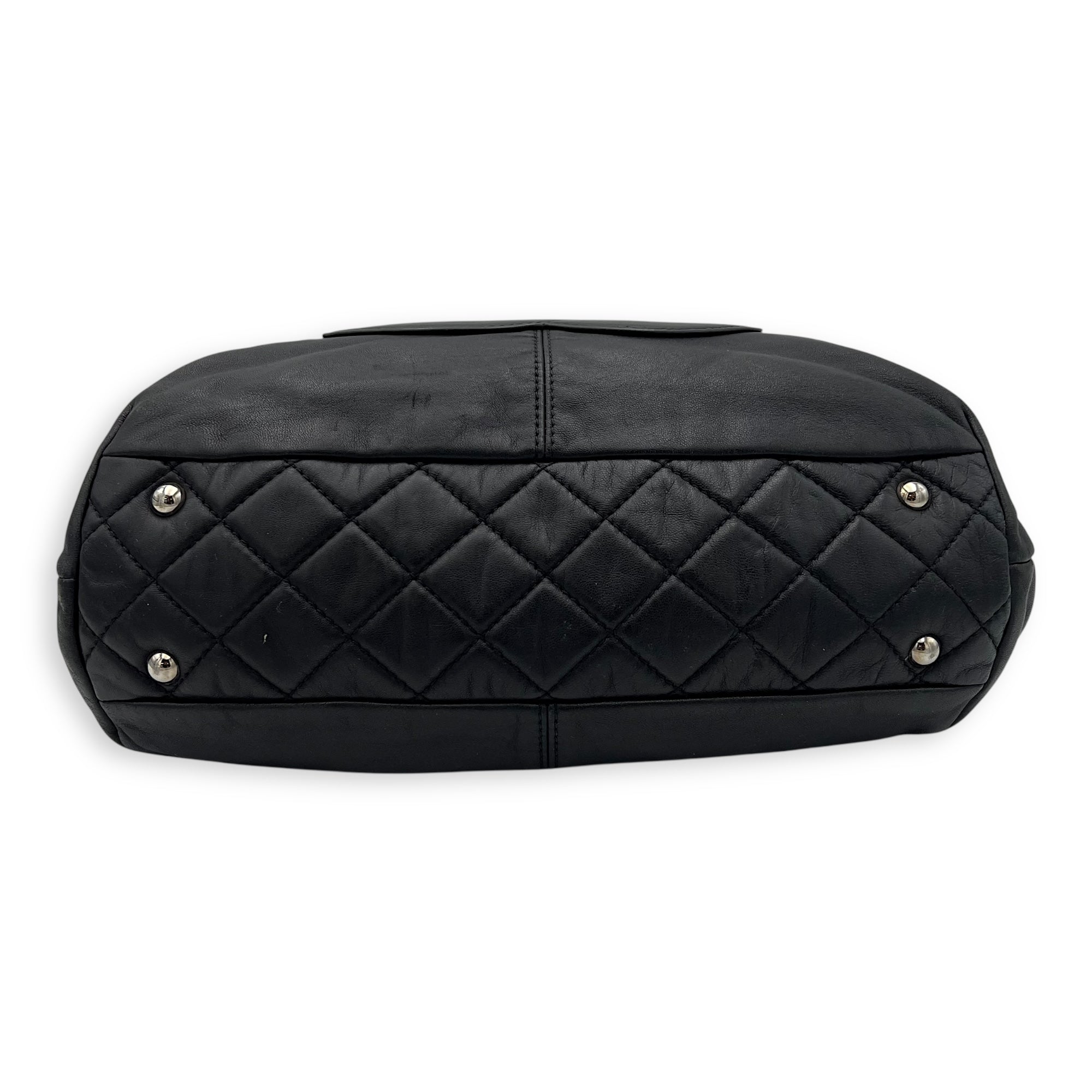 Trianon Shopping Black Tote Bag in Lambskin, Silver hardware - Image 6