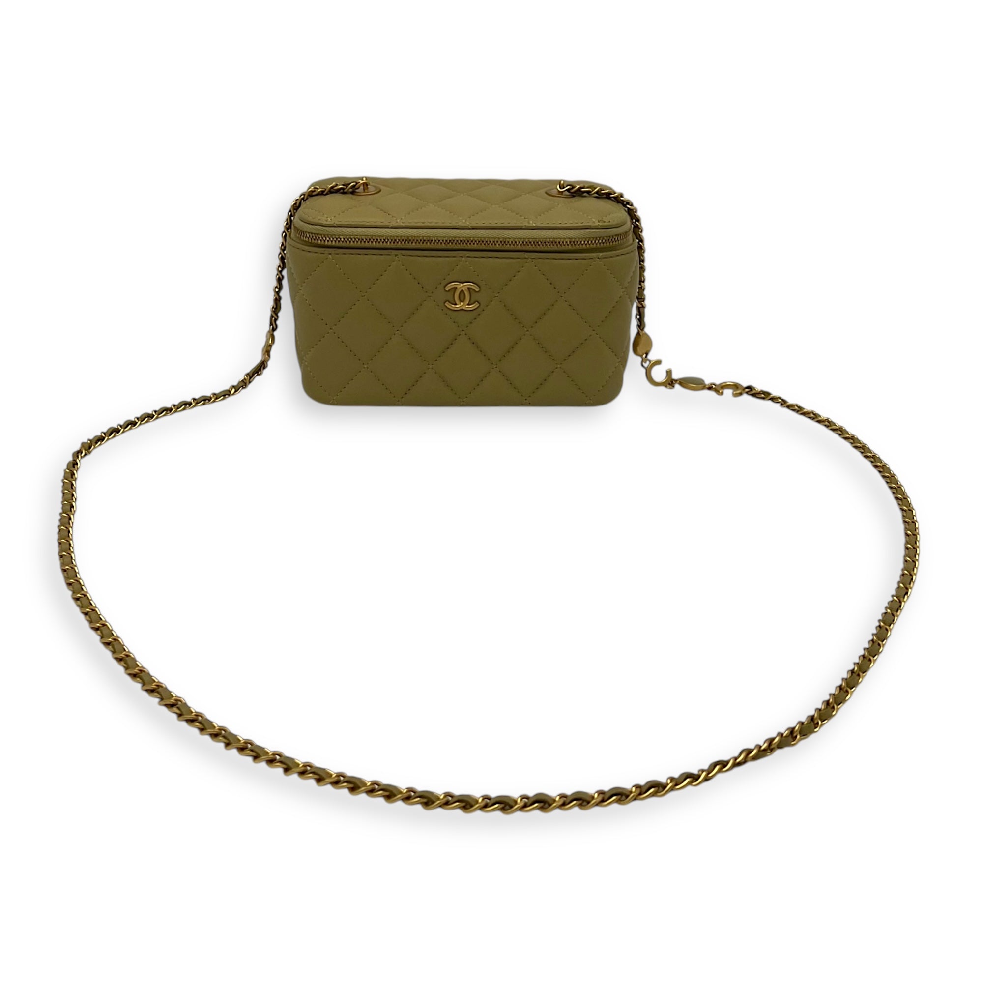 CC Green Vanity Bag in Lambskin, Gold hardware - Image 10