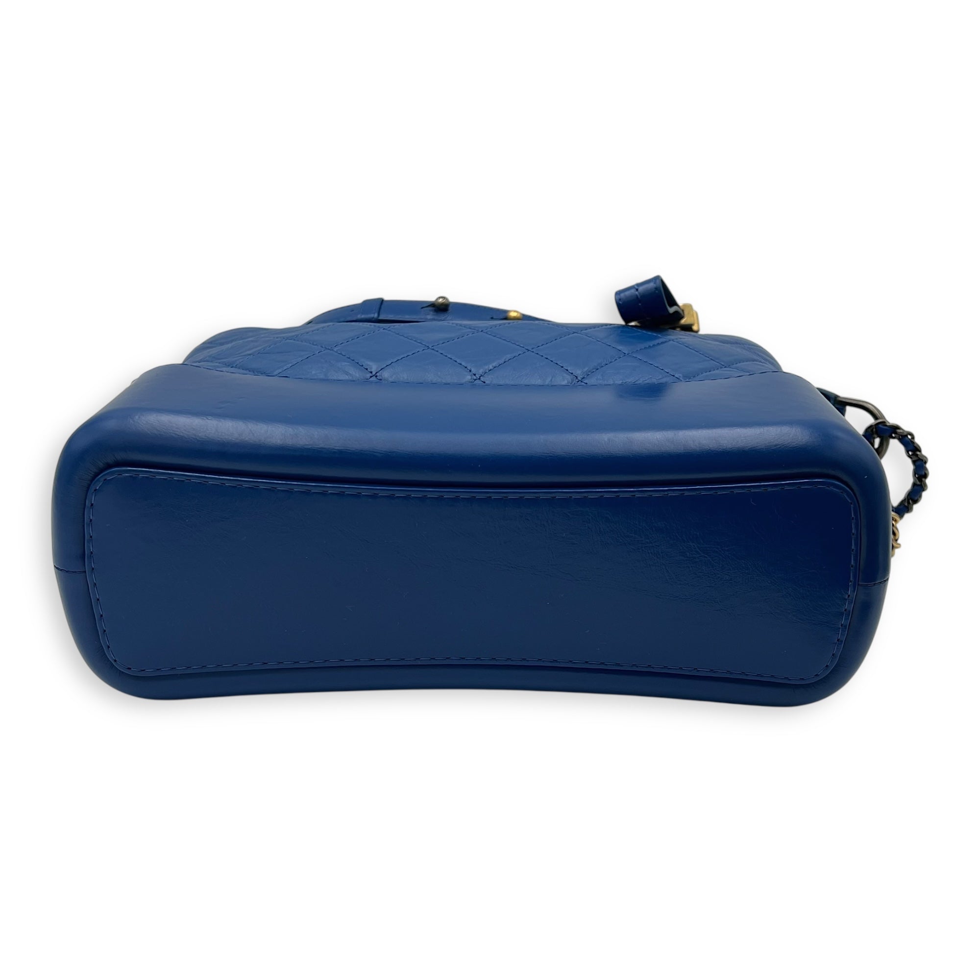 Gabrielle Shoulder Bag Medium Blue in Calfskin, Mixed hardware - Image 6