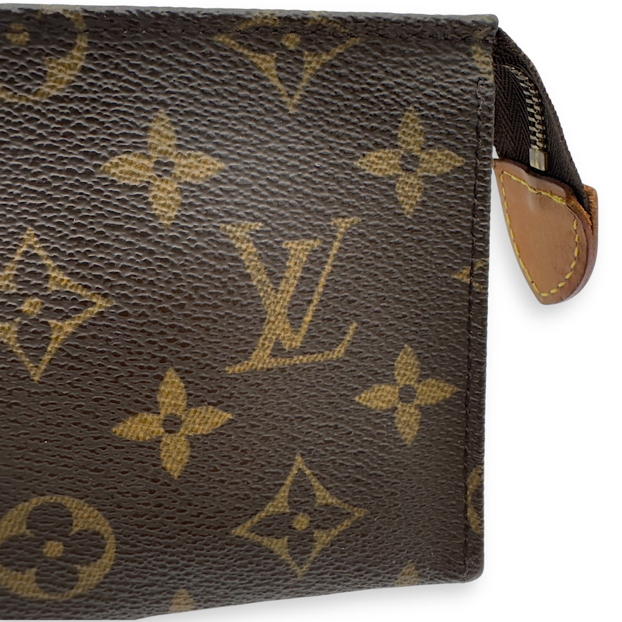 Pochette Pouch 15 Brown in Monogram Coated Canvas, Gold hardware - Image 7
