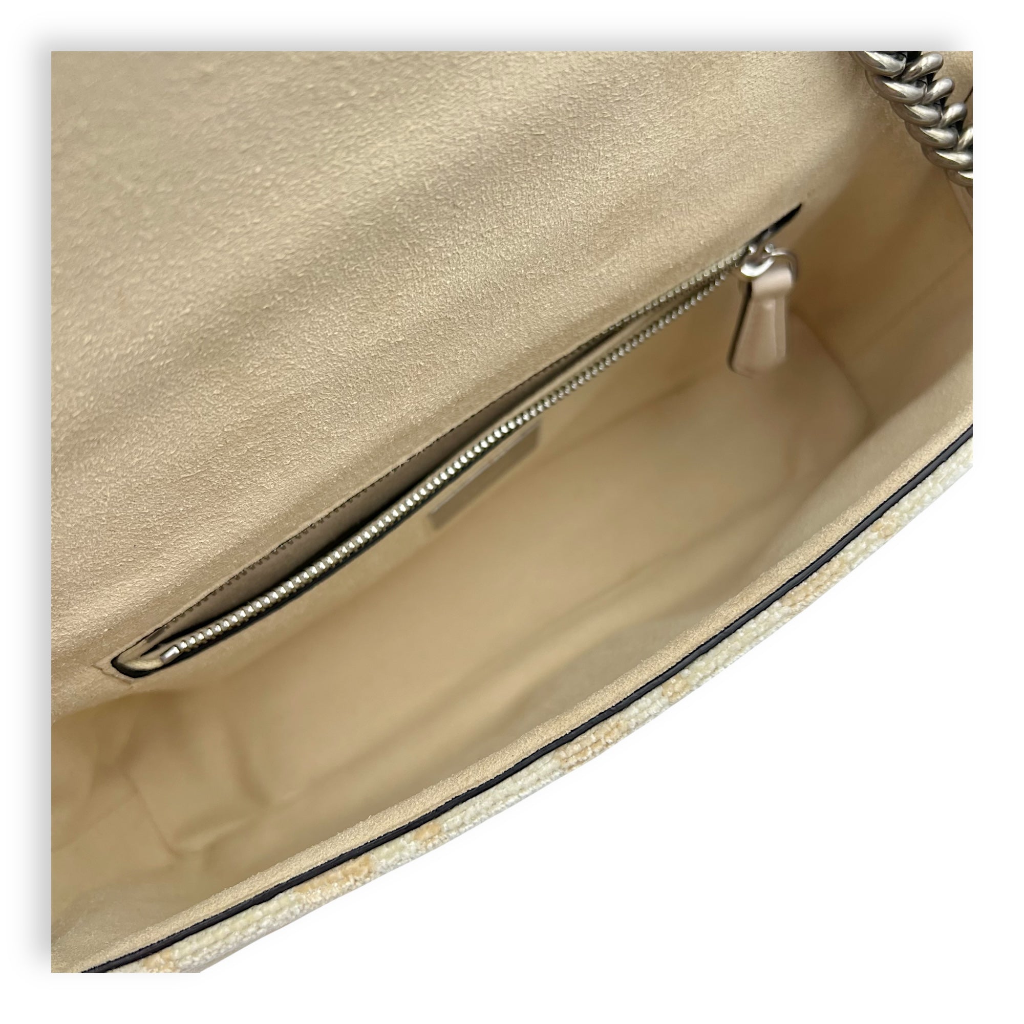 Baguette Shoulder Bag Beige in Velvet, Silver hardware - Image 7
