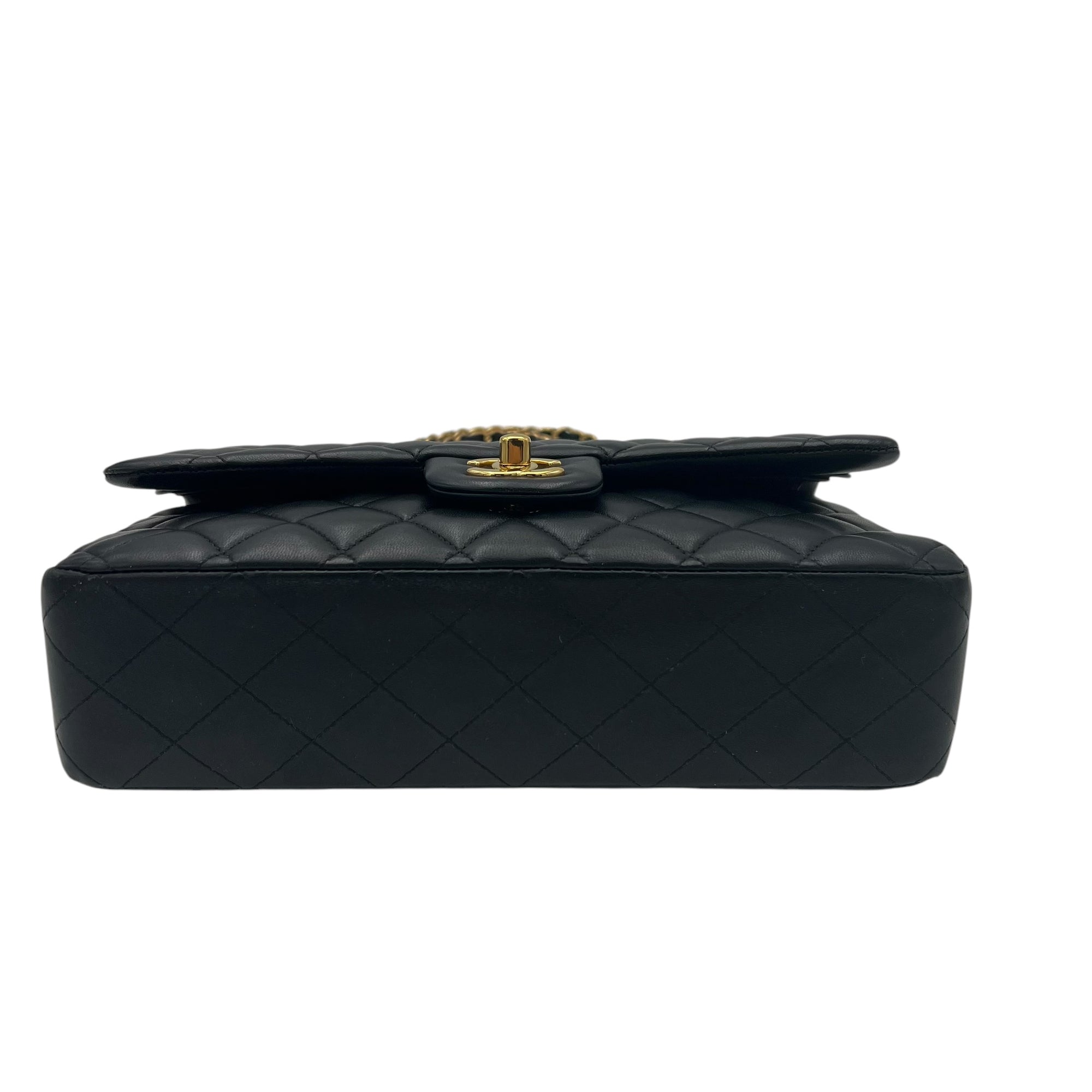 Classic Shoulder Bag Medium Black in Lambskin, Gold hardware - Image 6