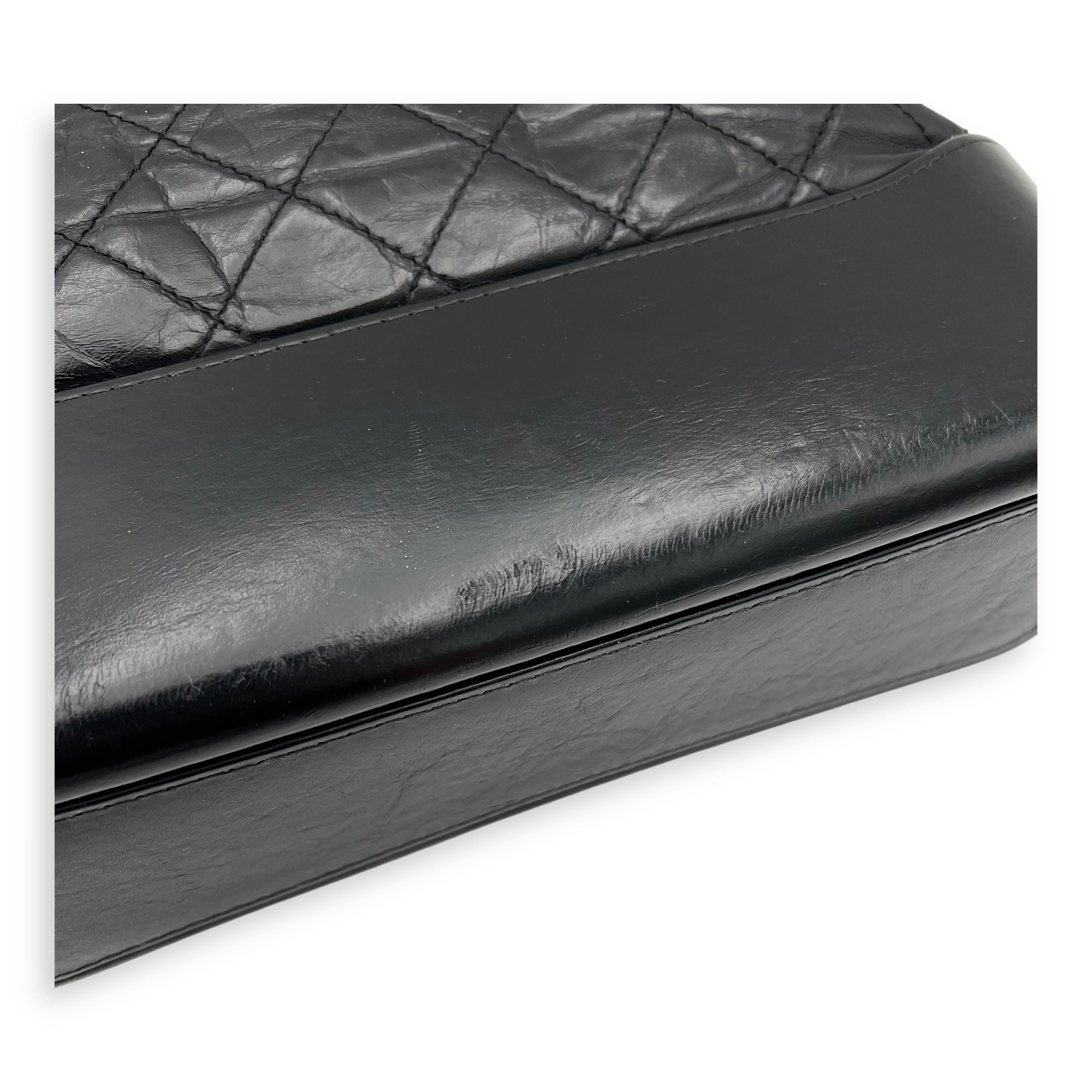 Gabrielle Medium Black Shoulder Bag in Calfskin, Mixed hardware - Image 11